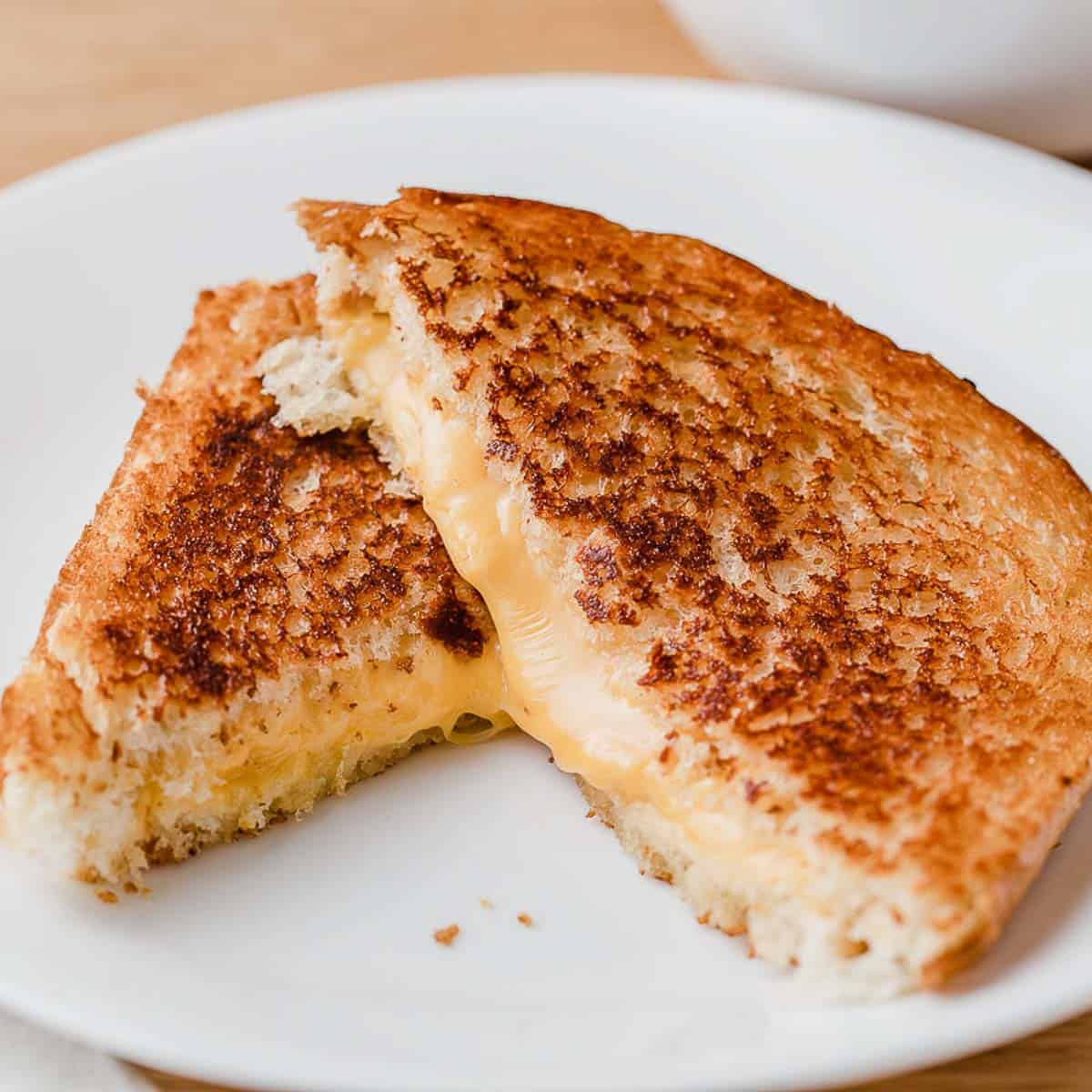 How to Make a Grilled Cheese Sandwich