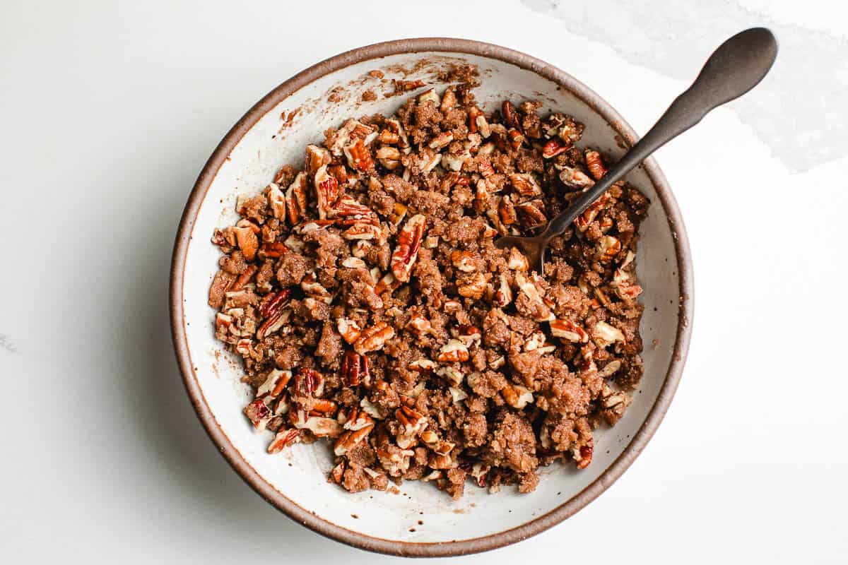 Pecan and sugar topping in a bowl.
